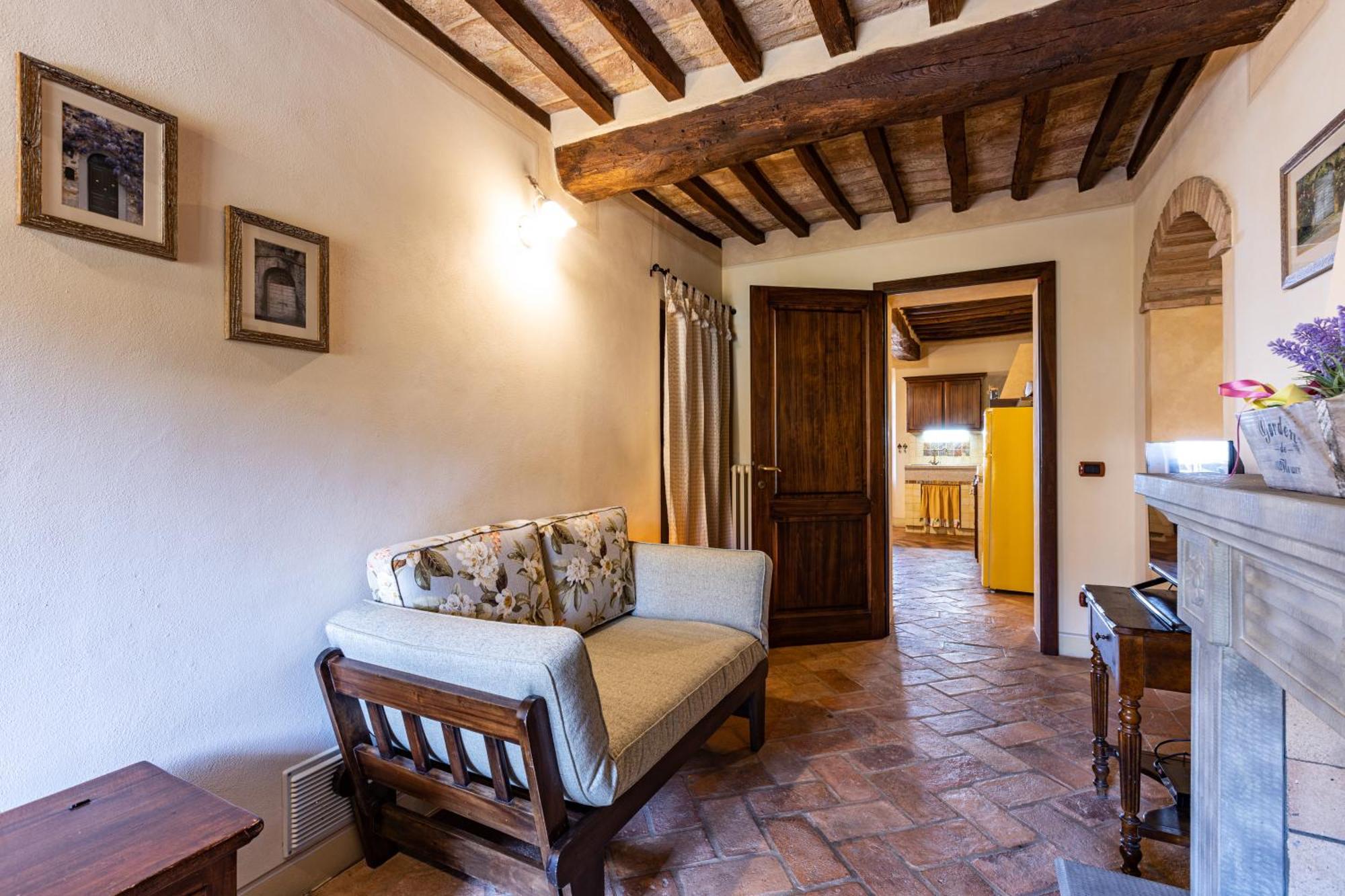 La Terrazza Villa Chianni Exteriör bild